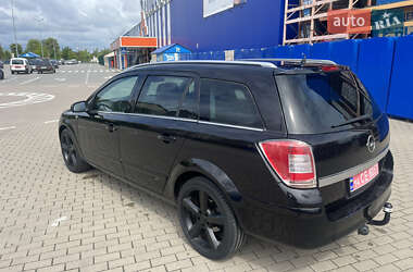 Универсал Opel Astra 2006 в 