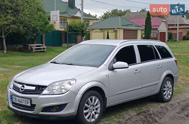 Универсал Opel Astra 2007 в Ромнах