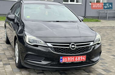Универсал Opel Astra 2017 в 