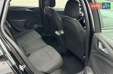 Универсал Opel Astra 2017 в 