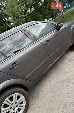 Универсал Opel Astra 2009 в 
