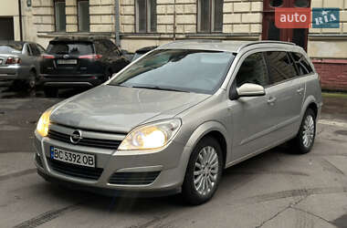Универсал Opel Astra 2005 в Львове