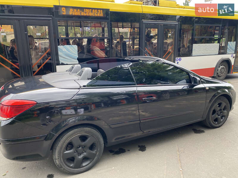 Кабриолет Opel Astra 2008 в Одессе