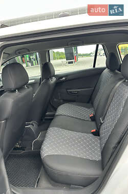 Универсал Opel Astra 2009 в 