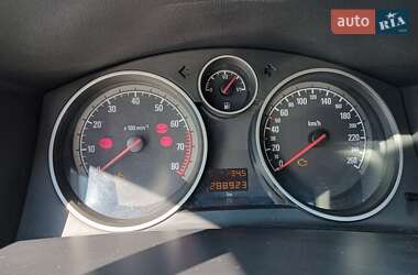 Универсал Opel Astra 2006 в 
