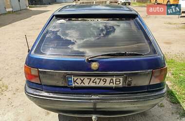 Хэтчбек Opel Astra 1993 в 
