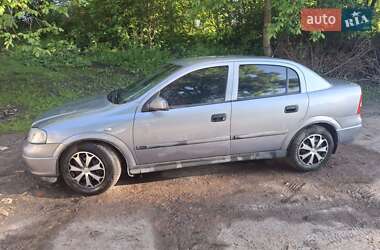 Седан Opel Astra 2003 в 