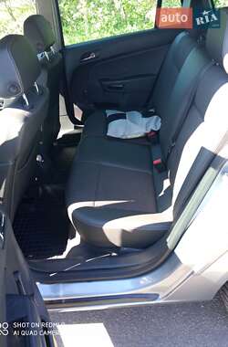 Універсал Opel Astra 2007 в 