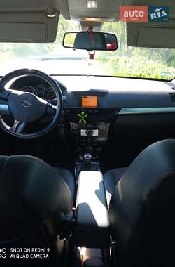 Універсал Opel Astra 2007 в 
