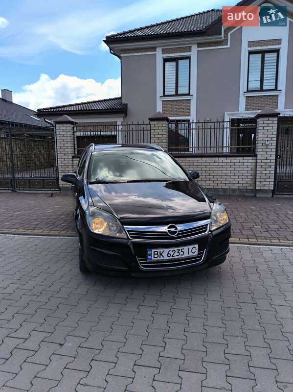 Opel Astra 2008