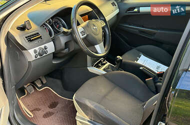 Универсал Opel Astra 2009 в 