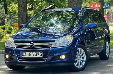 Opel Astra 2009
