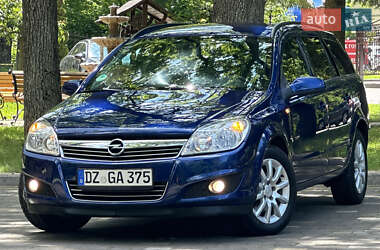 Універсал Opel Astra 2009 в 