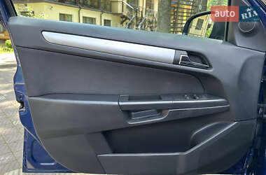 Універсал Opel Astra 2009 в 