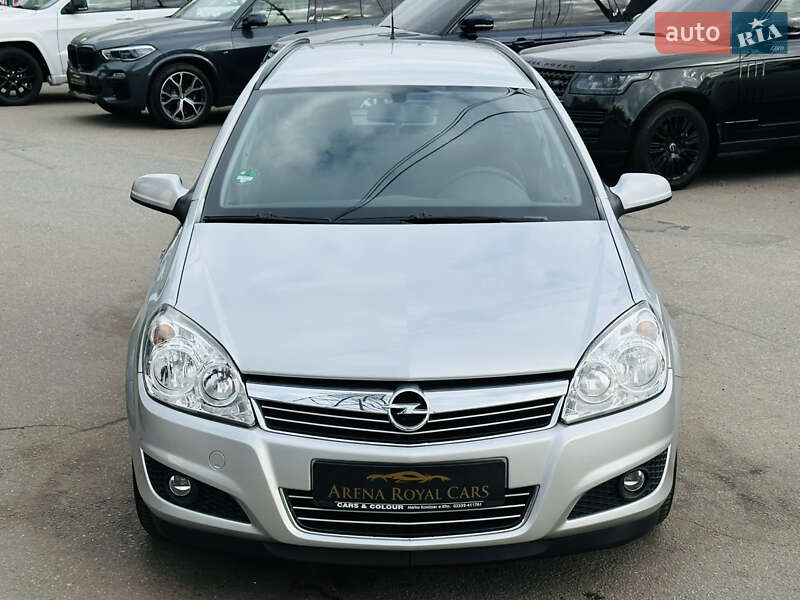 Универсал Opel Astra 2008 в Харькове