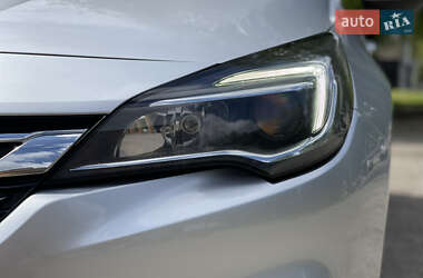 Универсал Opel Astra 2016 в 