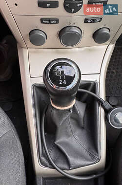 Универсал Opel Astra 2007 в 