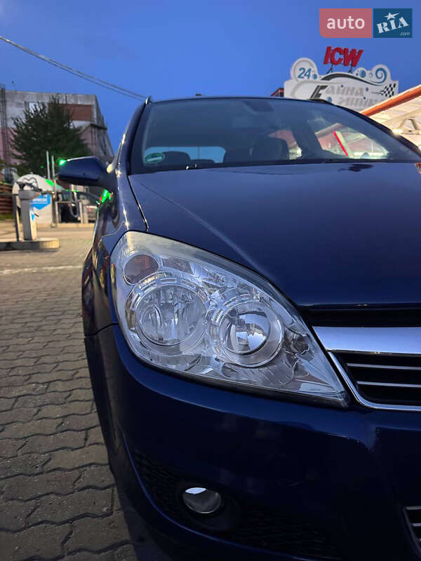 Универсал Opel Astra 2007 в Львове