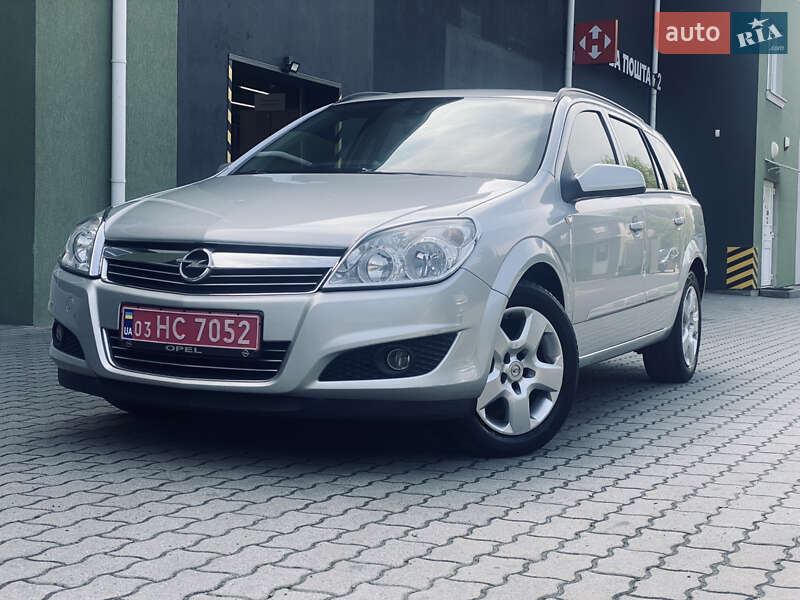 Opel Astra 2008