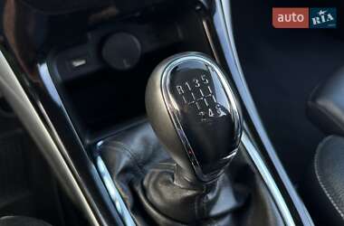 Хэтчбек Opel Astra 2014 в 