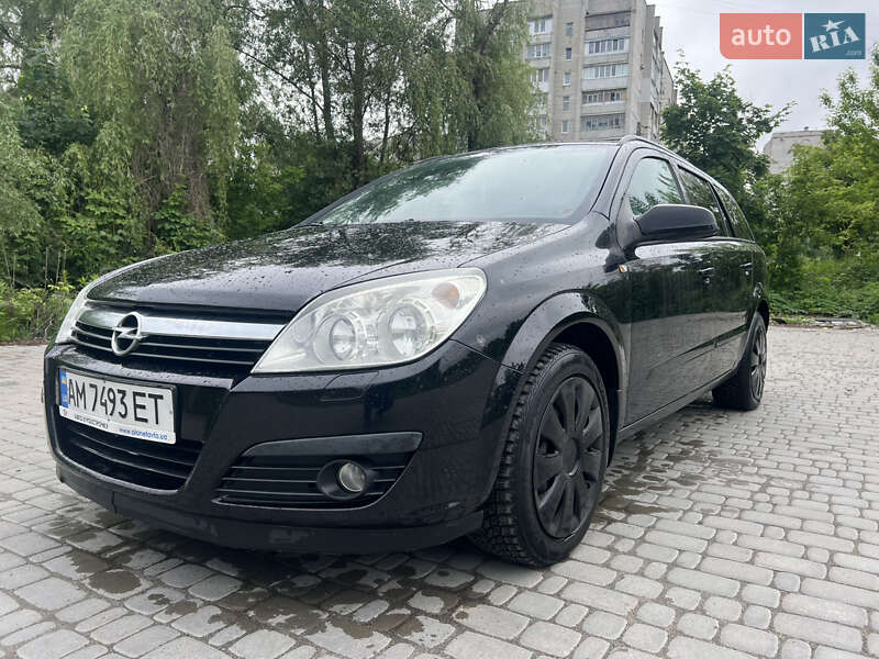 Универсал Opel Astra 2006 в Житомире