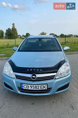 Универсал Opel Astra 2009 в Чернигове