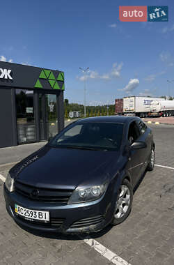 Купе Opel Astra 2006 в Луцке