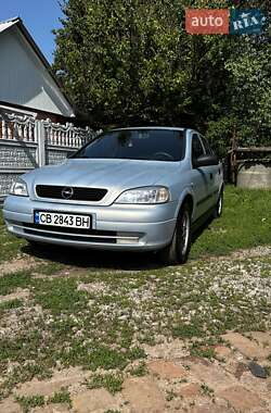 Седан Opel Astra 2005 в Прилуках