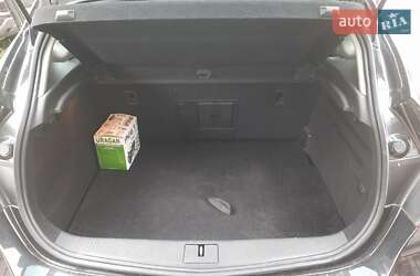 Хэтчбек Opel Astra 2013 в 