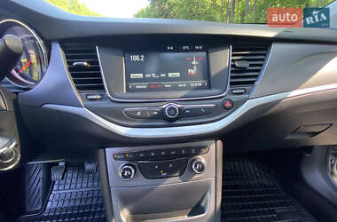 Универсал Opel Astra 2017 в 