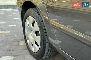 Универсал Opel Astra 2009 в 