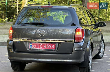 Универсал Opel Astra 2009 в 