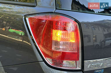 Универсал Opel Astra 2009 в 