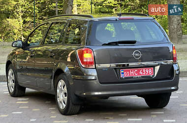 Универсал Opel Astra 2009 в 