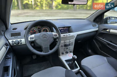 Универсал Opel Astra 2009 в 