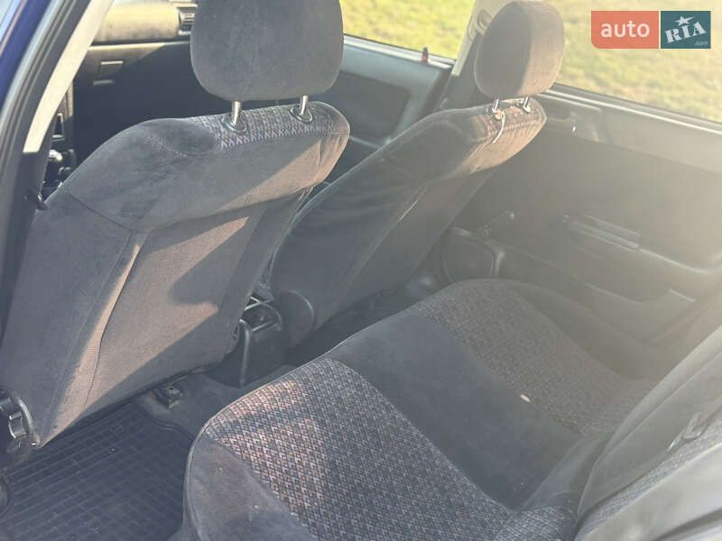 Седан Opel Astra 2001 в Кропивницькому