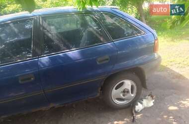 Хетчбек Opel Astra 1992 в Сумах