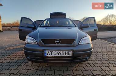 Хетчбек Opel Astra 1998 в 