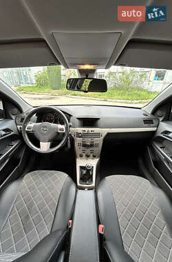Універсал Opel Astra 2008 в 