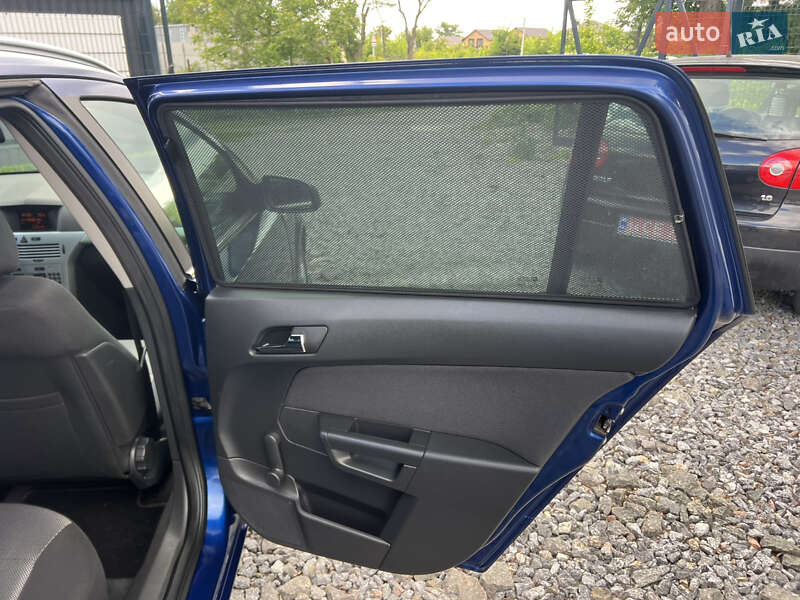 Універсал Opel Astra 2009 в Вінниці