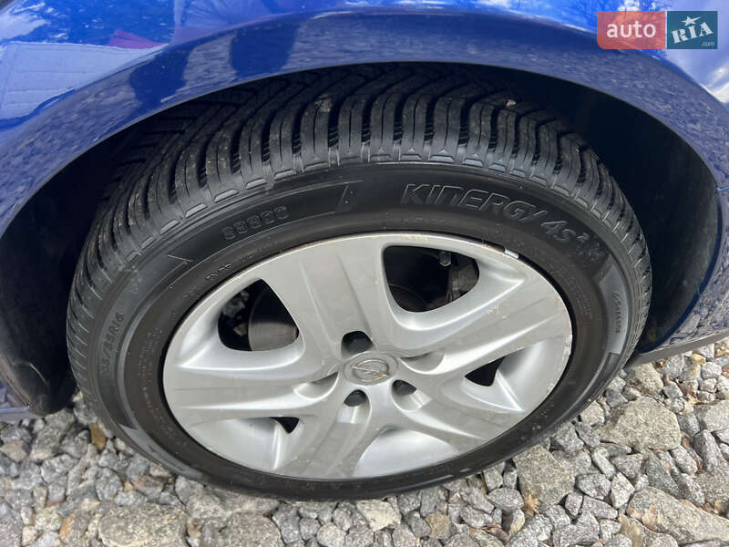 Універсал Opel Astra 2009 в Вінниці