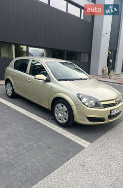 Хетчбек Opel Astra 2005 в Рівному