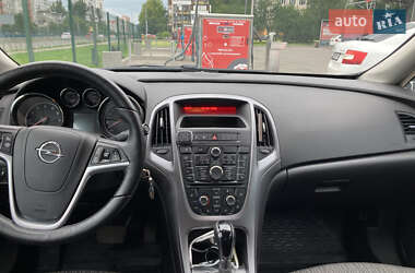 Седан Opel Astra 2020 в 