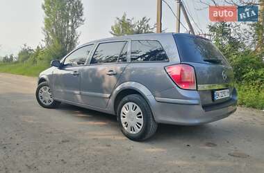 Універсал Opel Astra 2006 в 