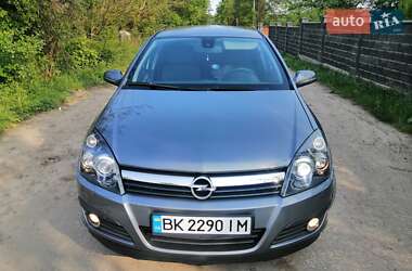 Універсал Opel Astra 2006 в 