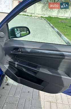 Универсал Opel Astra 2005 в 