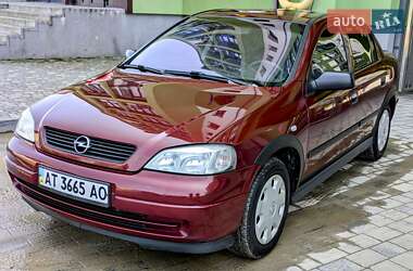 Седан Opel Astra 2008 в Калуше