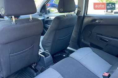 Универсал Opel Astra 2006 в 