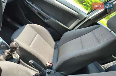 Универсал Opel Astra 2010 в 