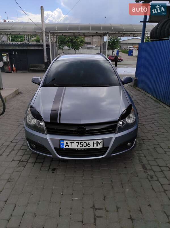 Универсал Opel Astra 2006 в 